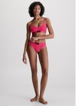 Calvin-Cerise-1