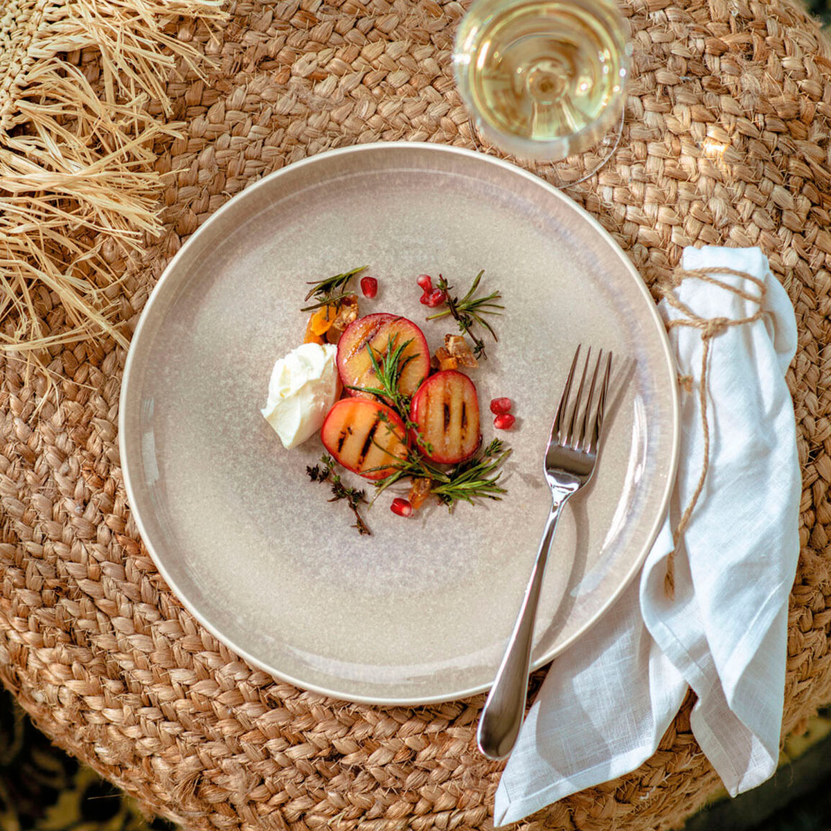 Villeroy & Boch - Perlemor Sand dinner plate on Arteni.it