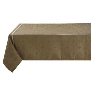 Armoires tablecloth in linen
