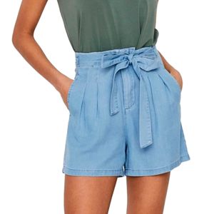 Shorts con maxi lacci