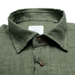Legacy Collection shirt in linen