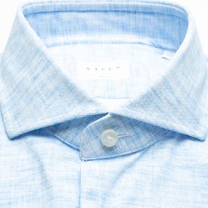 Light blue tailor fit shirt with washed effect