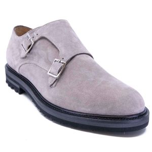Mocassino grigio in suede con fibbie