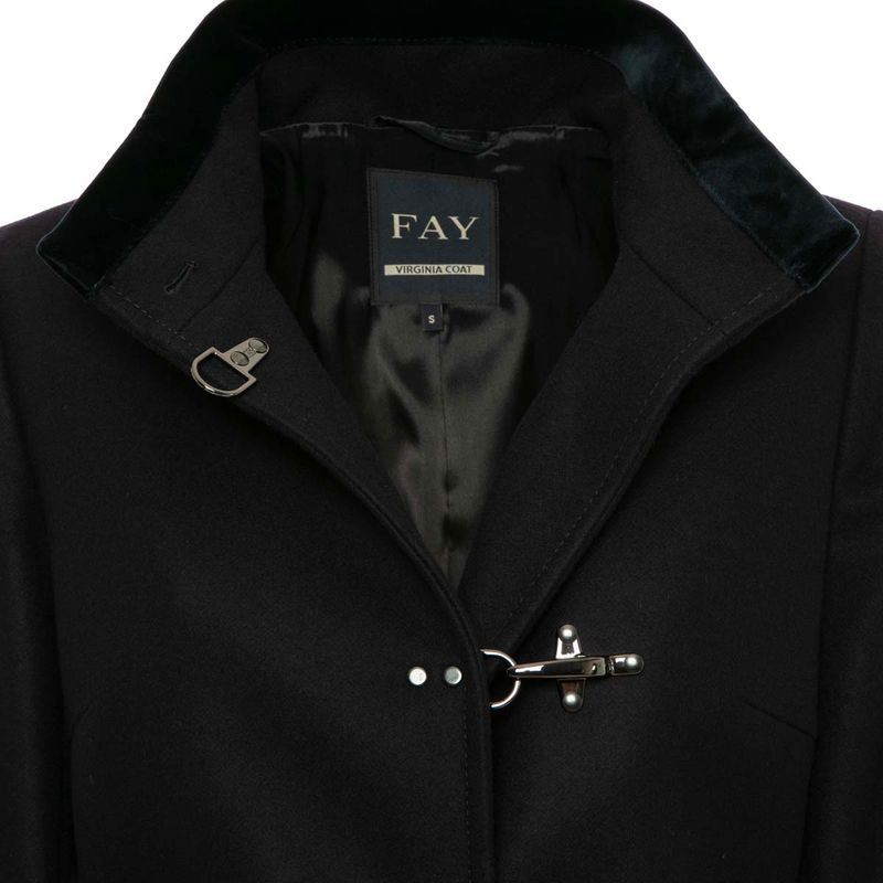 DONNA-FAY-GIUBBOTTI-1501448