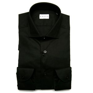 Black tailor-fit shirt in cotton