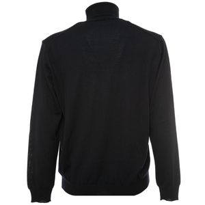 Triple twisted merino wool turtleneck