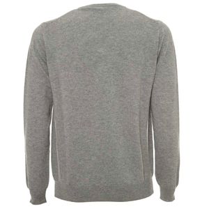 Gray V-neck sweater in triple twisted merino wool