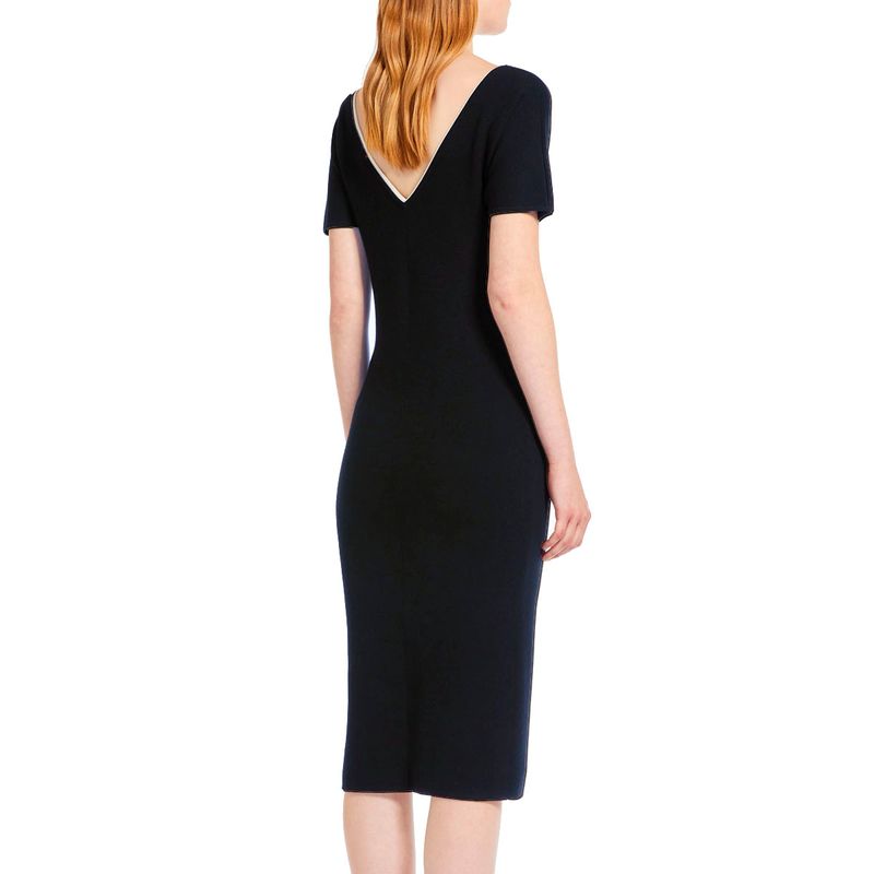 DONNA-MAX-MARA-ABITI-CORTI-1517834