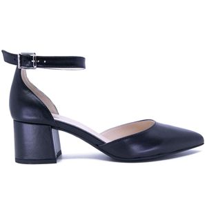 Leather pumps with ankle strap