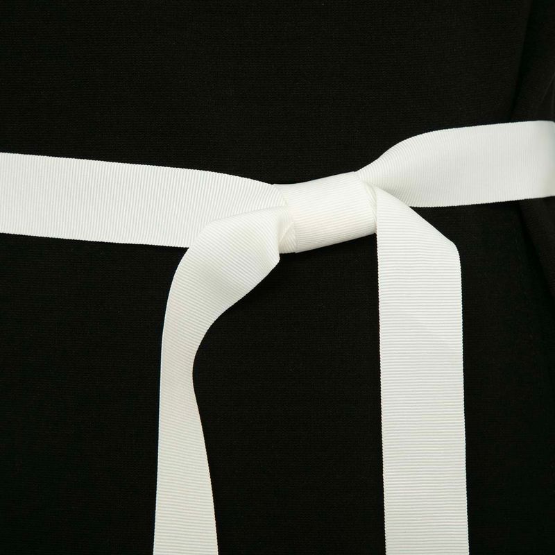 DONNA-ESSENZIALE-ABITI-CORTI-1525852