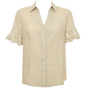 Antonia shirt in linen and cotton with lace on the sleeves