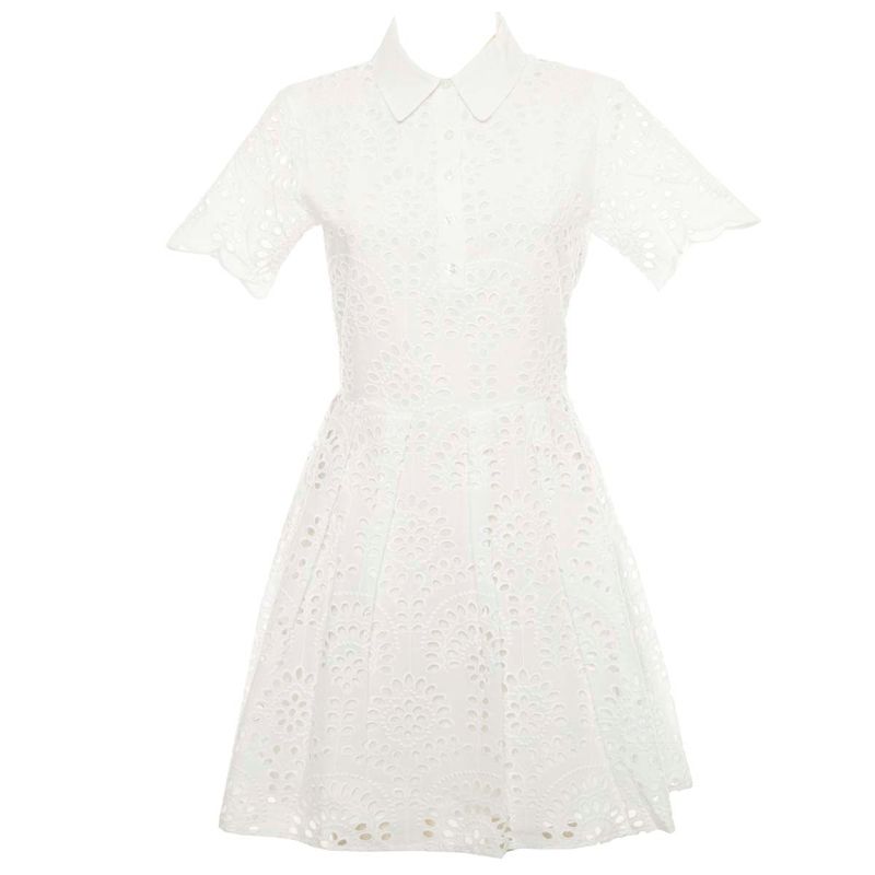 DONNA-SILVIAN-HEACH-ABITI-CORTI-1530343