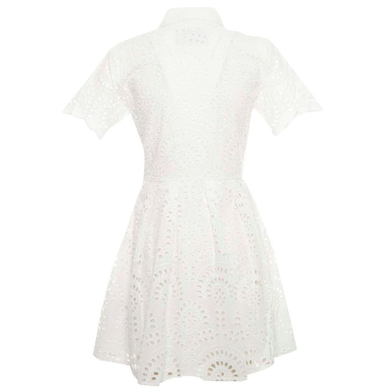 DONNA-SILVIAN-HEACH-ABITI-CORTI-1530343