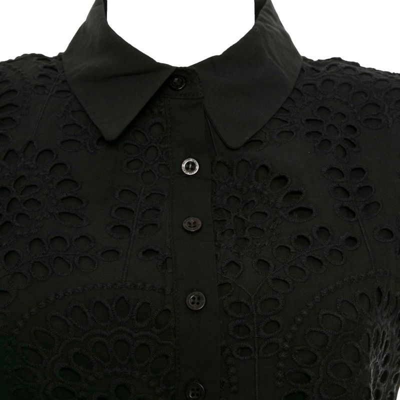 DONNA-SILVIAN-HEACH-ABITI-CORTI-1530343