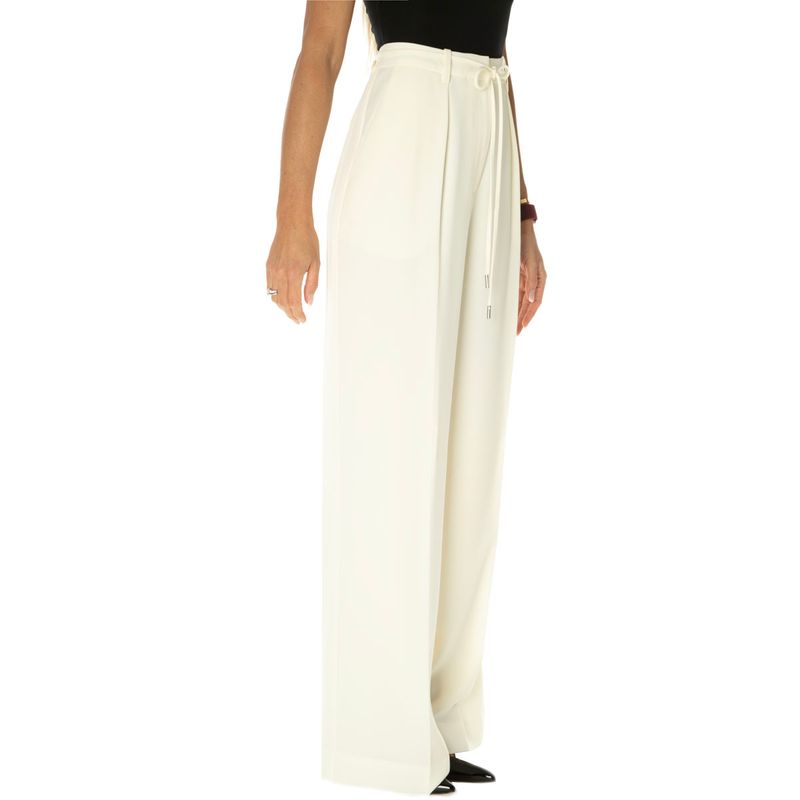 DONNA-CALVIN-KLEIN-2-USCITA-CLASSICI-1535201