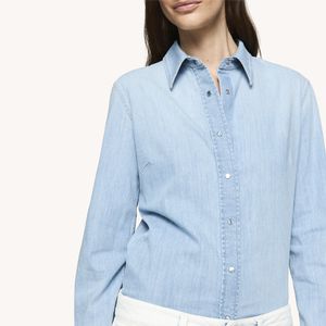 Light denim shirt with mother-of-pearl buttons