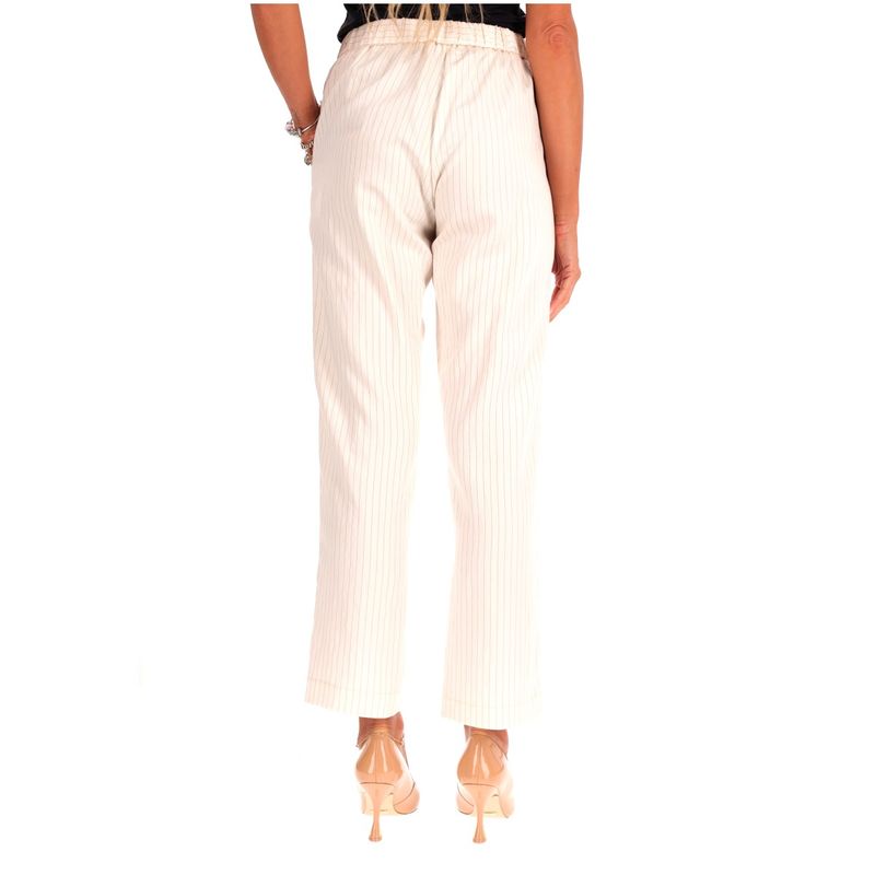 DONNA-ESSENZIALE-CLASSICI-1545861