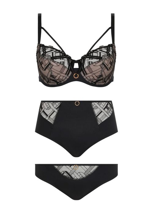 Graphic Support, by Chantelle