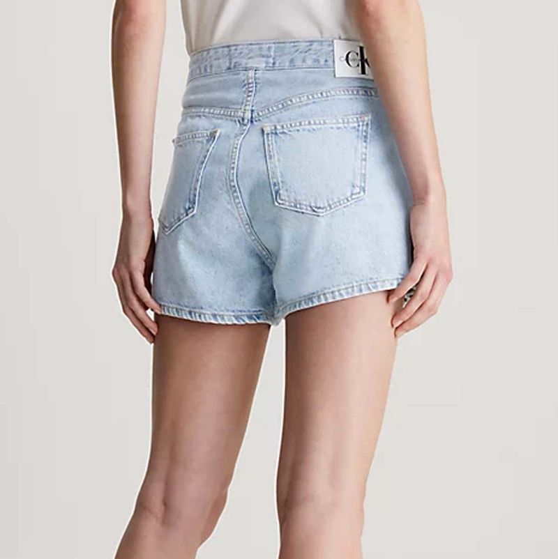 DONNA-CALVIN-KLEIN-SHORTS-1528624