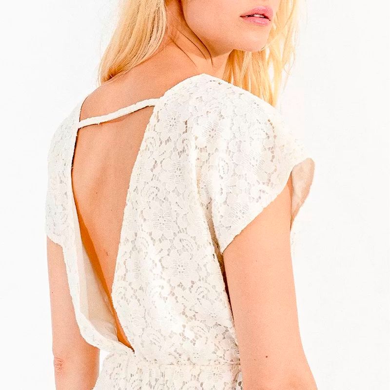 DONNA-MOLLY-BRACKEN-ABITI-CORTI-1528760