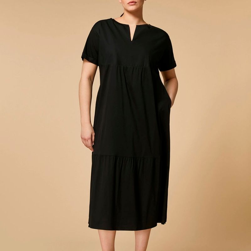 DONNA-MARINA-RINALDI-ABITI-CORTI-1523839