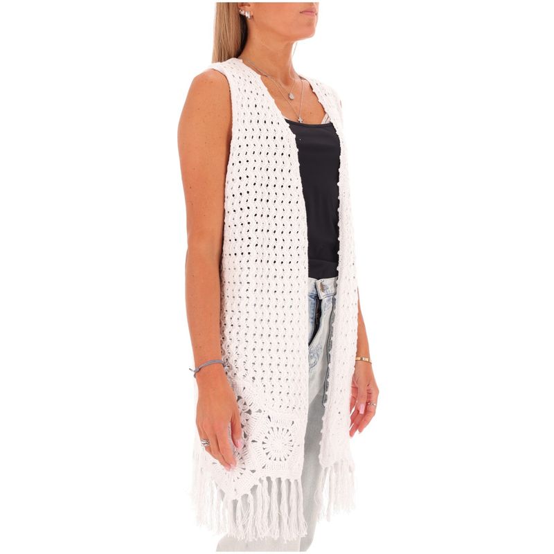 DONNA-KANGRA-ABITI-CORTI-1524679
