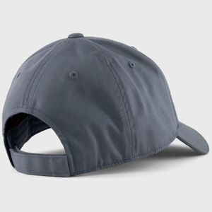 Cappellino con patch logo tono su tono