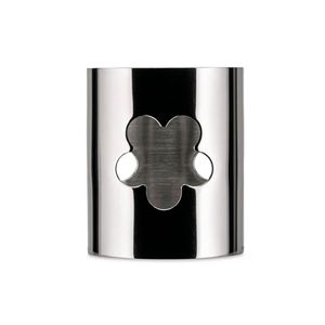 Napkin holder with perforated flower