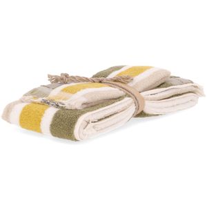 Guest couple and towel Gradations
