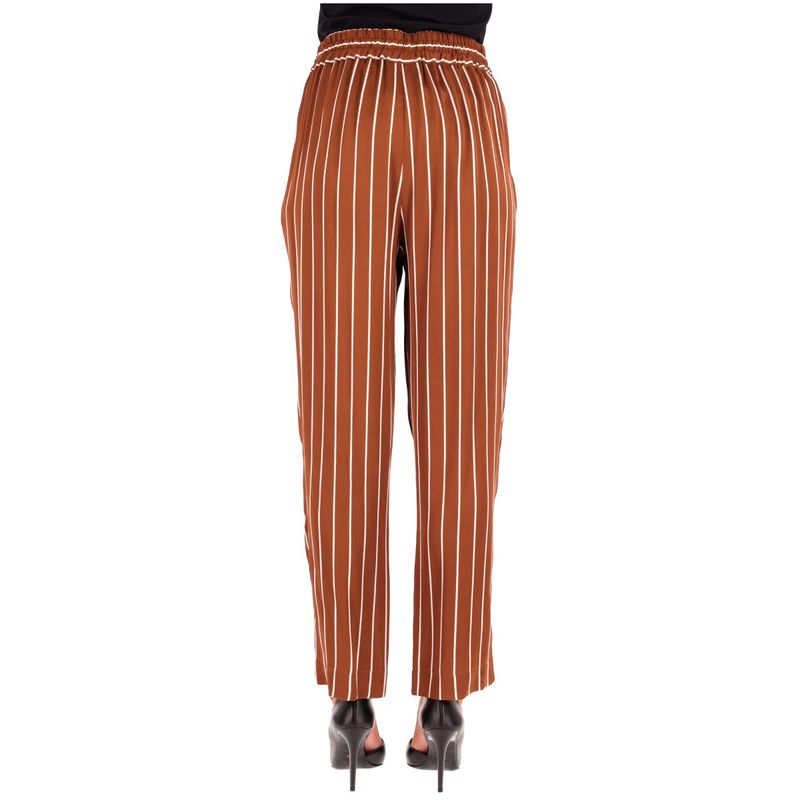 DONNA-SEMICOUTURE-PRE-COLLEZIONE-CLASSICI-1526169