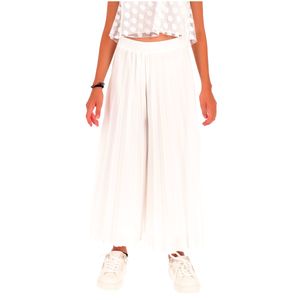 White pleated trousers