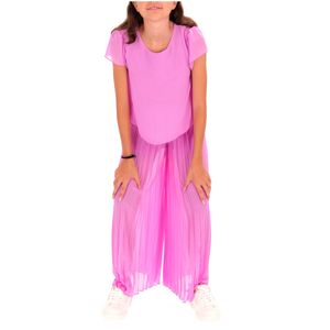 Elegant jumpsuit with pleated trousers
