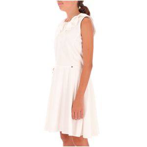 White dress with zip on the back