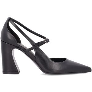 Décolleté nera in pelle con fibbia