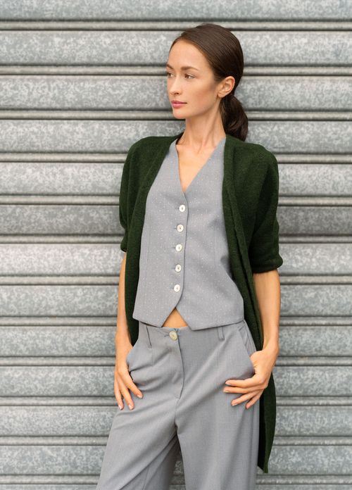 Light all over, with the Essential suit