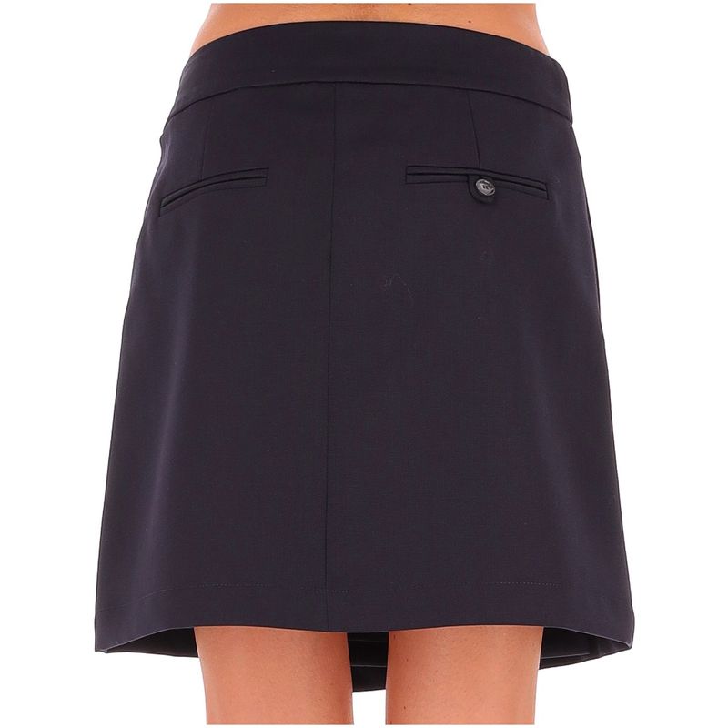DONNA-MARELLA-GONNE-CORTE-1539126