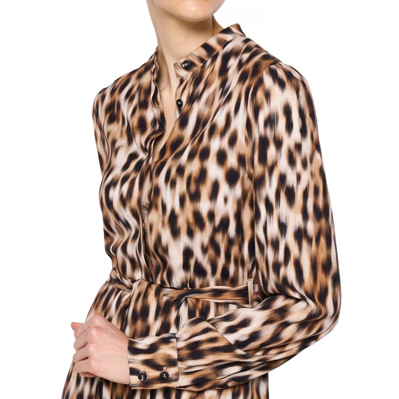 DONNA-SILVIAN-HEACH-ABITI-CORTI-1536914