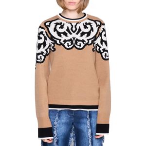 Sweater with maxi print and flared sleeves