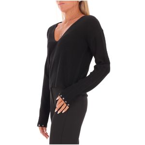 Essential Wool V-Neck Sweater