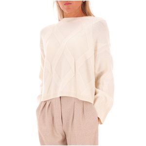 Beige sweater in virgin wool with cable knit