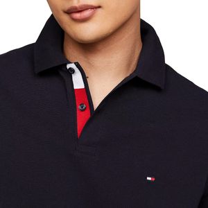 Polo con bandierina ricamata