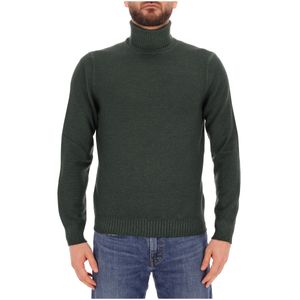 Plain turtleneck in virgin wool yarns