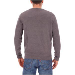 Solid color sweater in extrafine merino wool