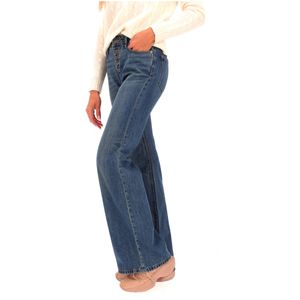 High-waisted flared jeans with buttons