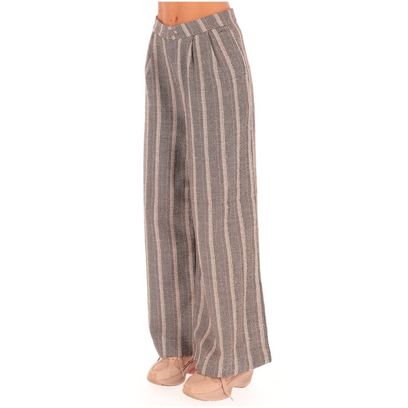 DONNA-MOLLY-BRACKEN-CLASSICI-1538966
