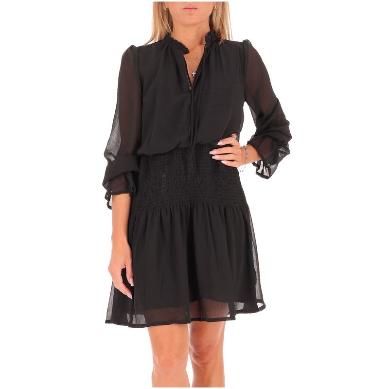 DONNA-MOLLY-BRACKEN-ABITI-CORTI-1539057
