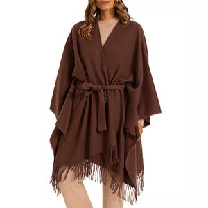 Cape with fringes