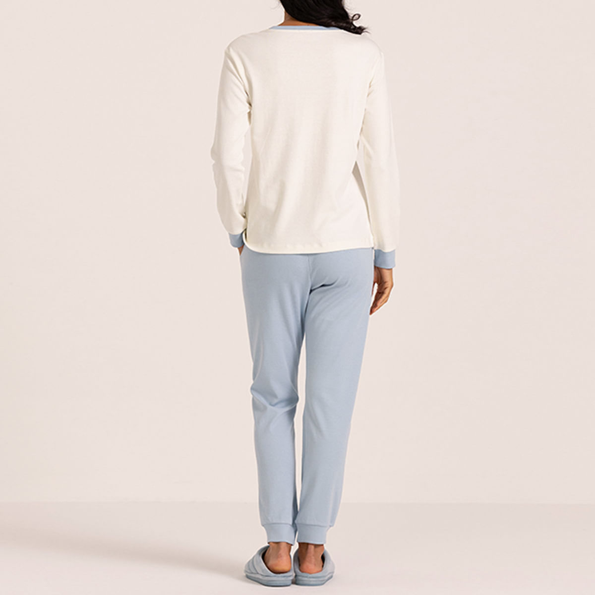 Pigiama Donna Splendid Modello R28D001 – Maglia Morbida A Coste Con Tasca E Dettaglio Sul Retro