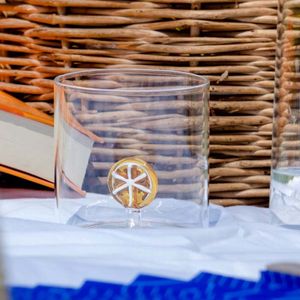Splash-proof borosilicate glass cup