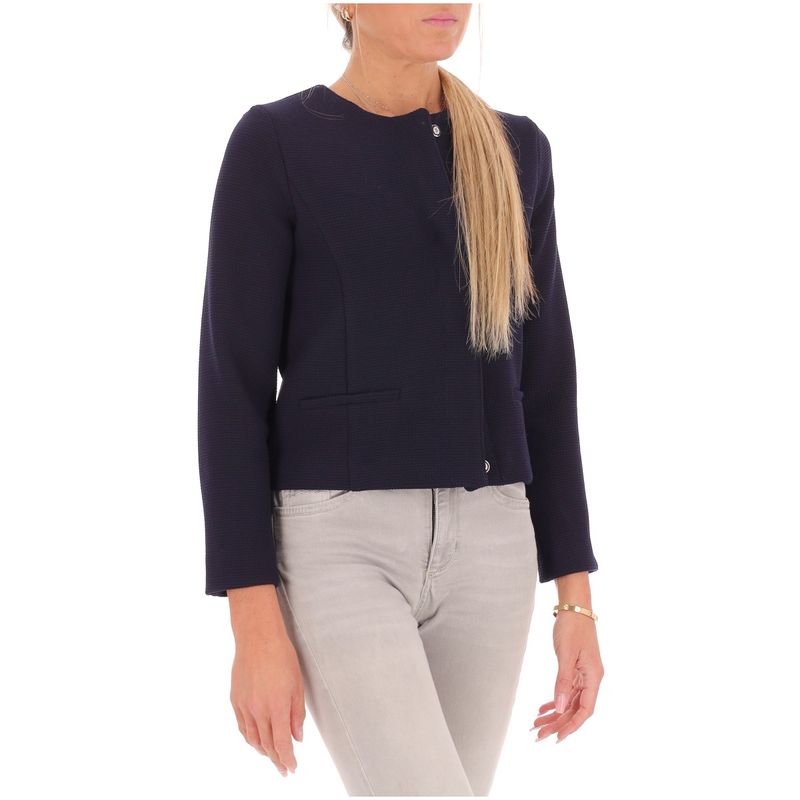 DONNA-MARELLA-GIACCHE-1548929